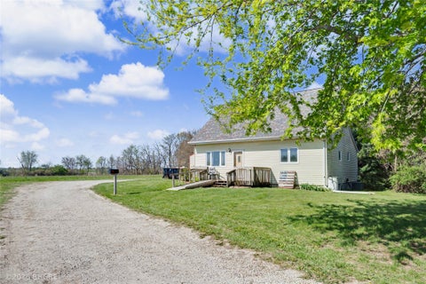 Homes For Sale - 5668 180th Avenue<br/> Warren County, Carlisle, IA 50047