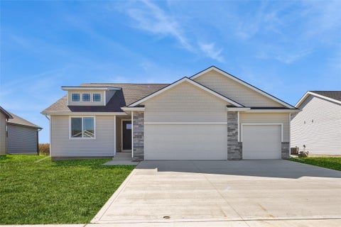 Homes For Sale - 1465 Cedar Street<br/> Waukee, IA 50263