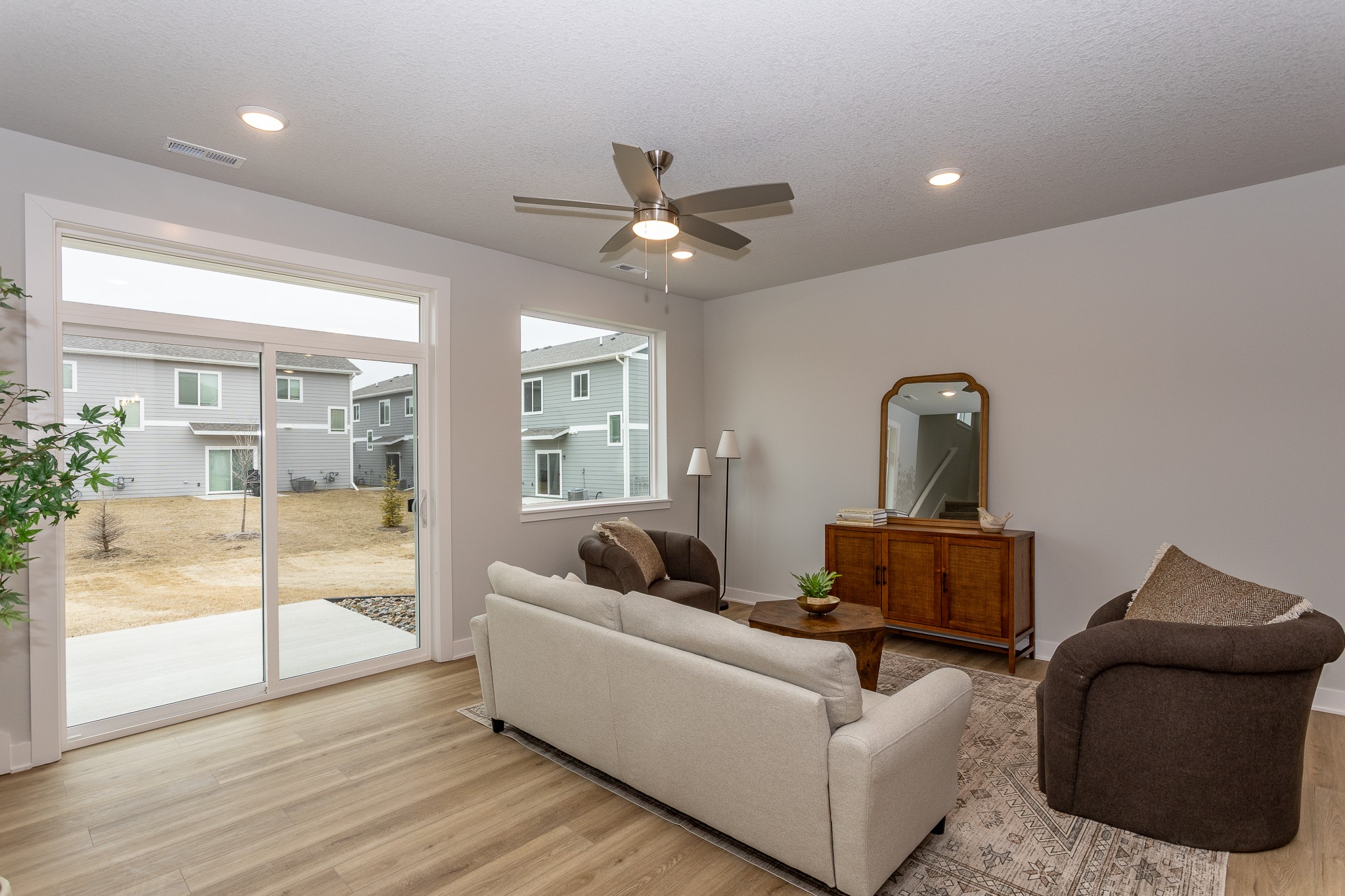 220 NW Waverly Drive, Waukee, Iowa image 8