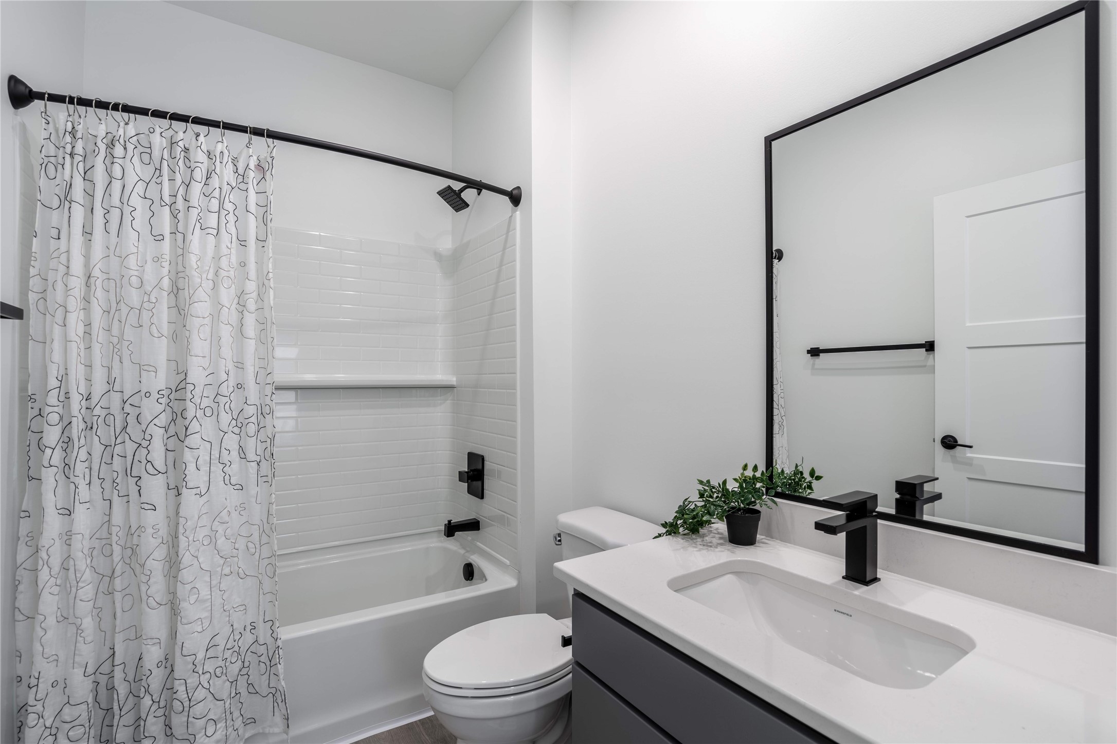 1201 Center Street #F103, Des Moines, Iowa image 15