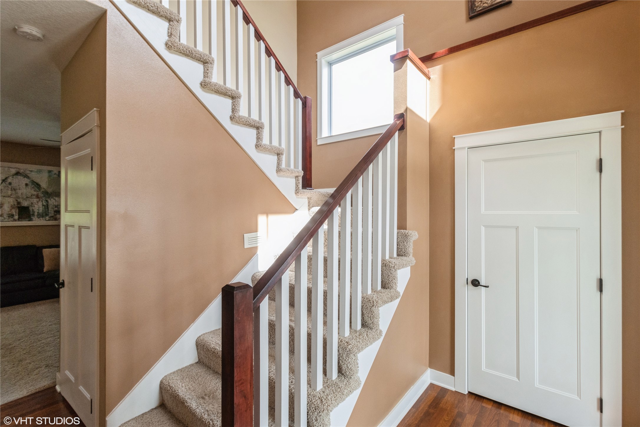 811 N T Court, Indianola, Iowa image 3