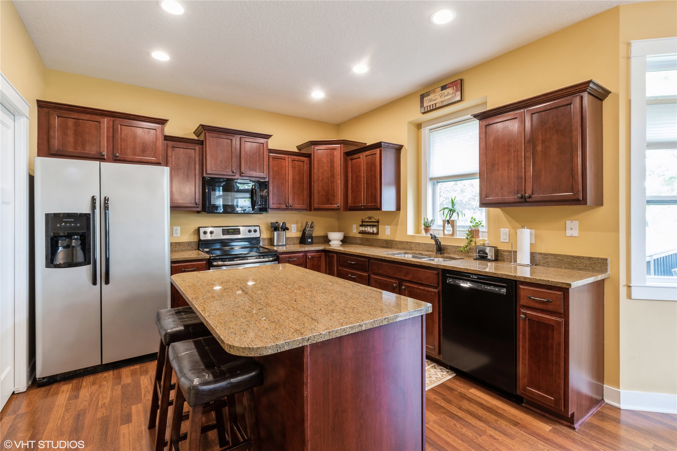 811 N T Court, Indianola, Iowa image 13