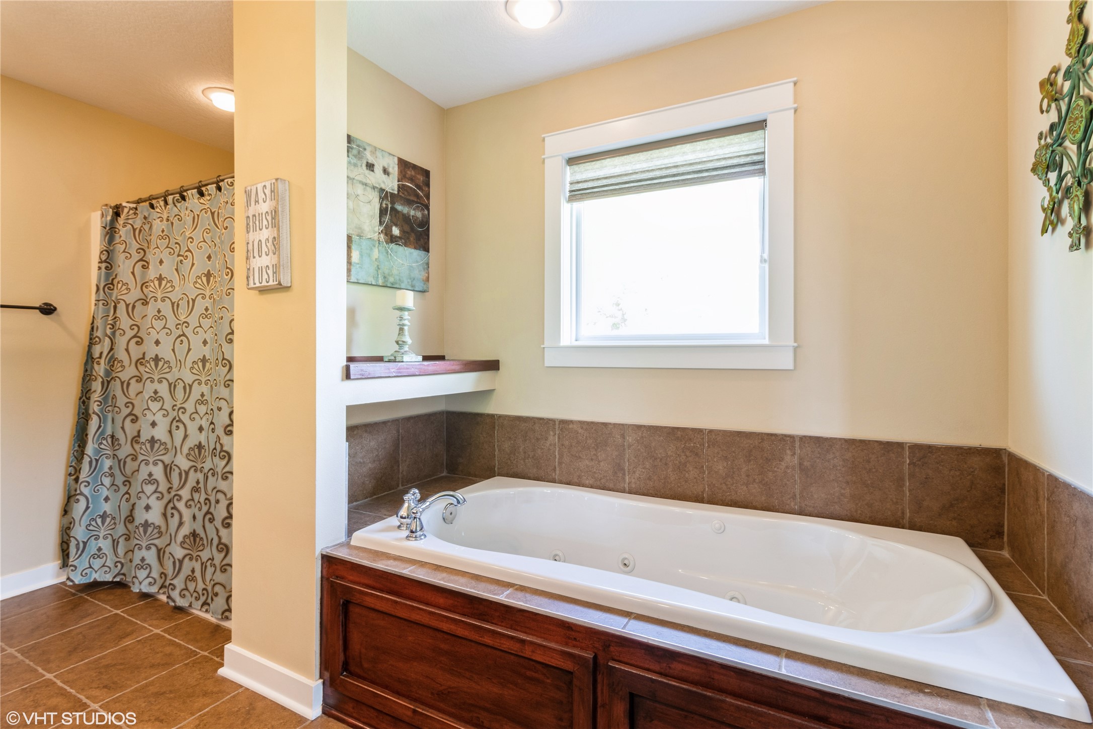 811 N T Court, Indianola, Iowa image 22