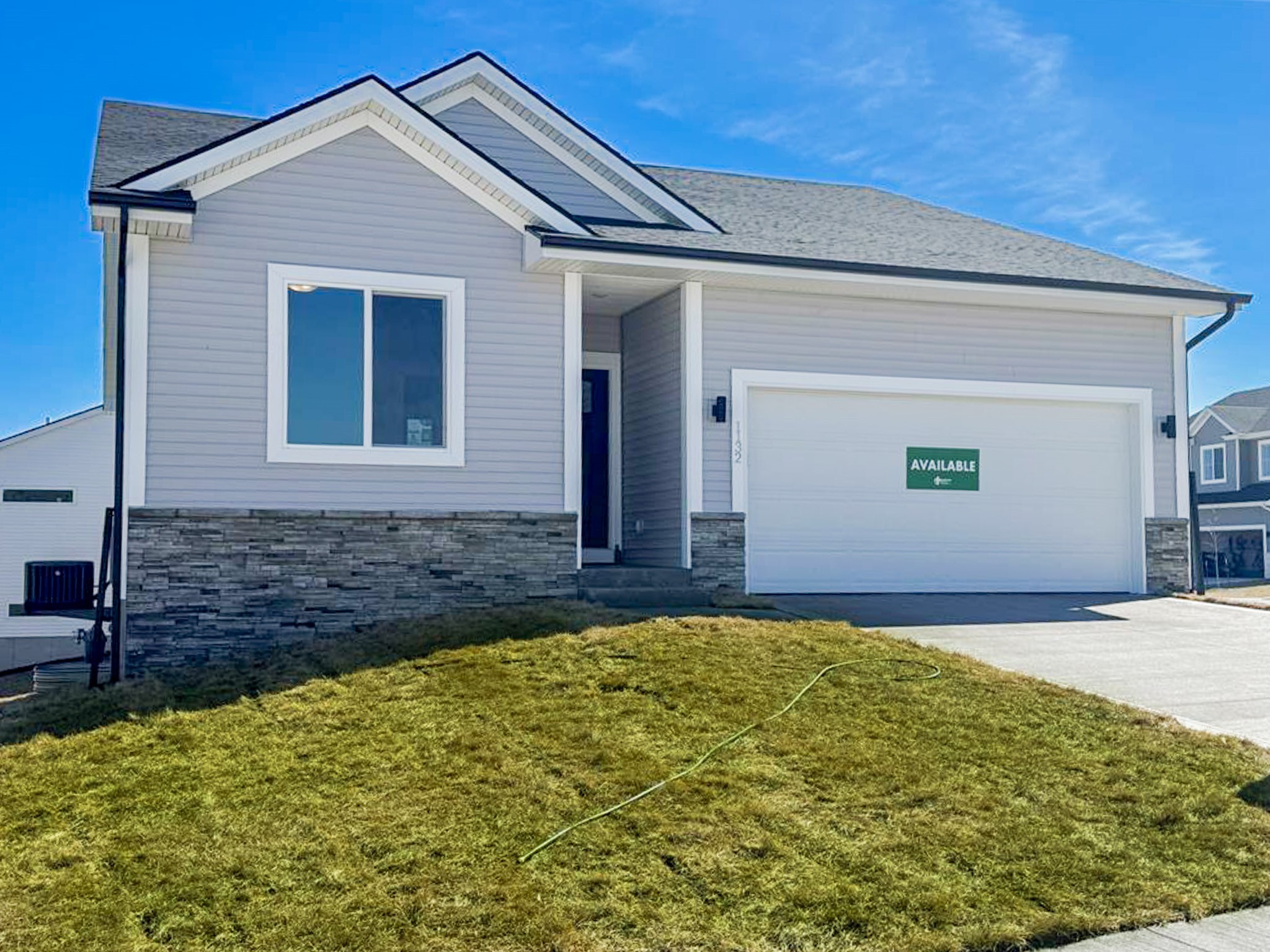 1132 Foxglove Road, Pella, Iowa image 1
