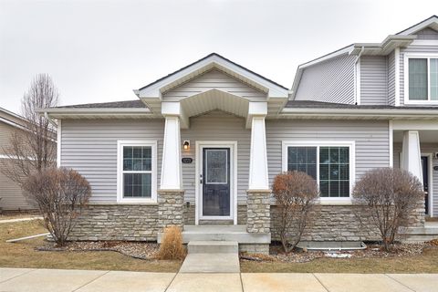 Condo For Sale - 1273 SE Williams Court<br/> Waukee, IA 50263