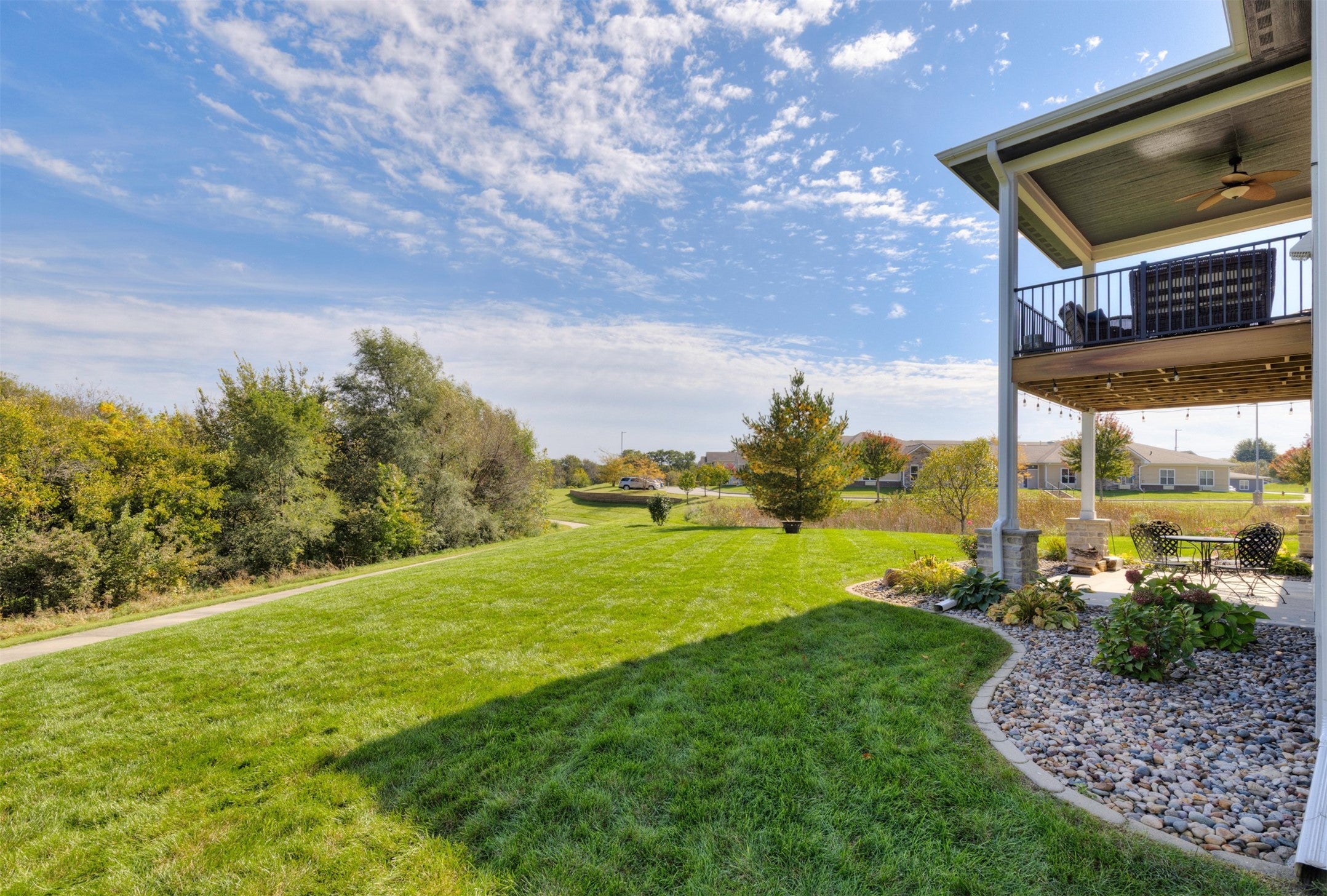 605 NW Somerset Court