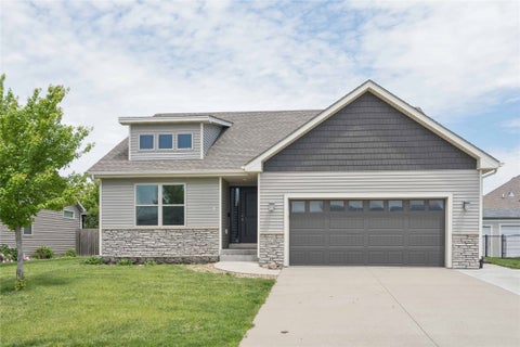 Homes For Sale - 175 SE Stone Prairie Drive<br/> Dallas County, Waukee, IA 50263