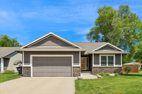 Homes For Sale - 1706 Court Street<br/> Adel, IA 50003