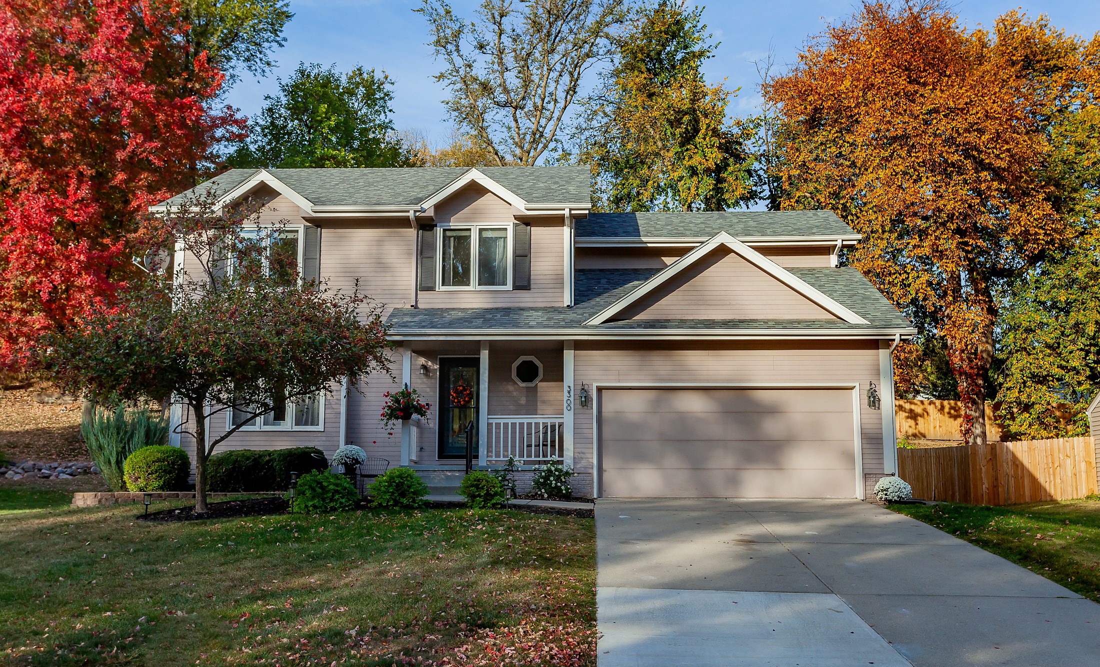 519 16th Avenue Court, Altoona, Iowa image 1