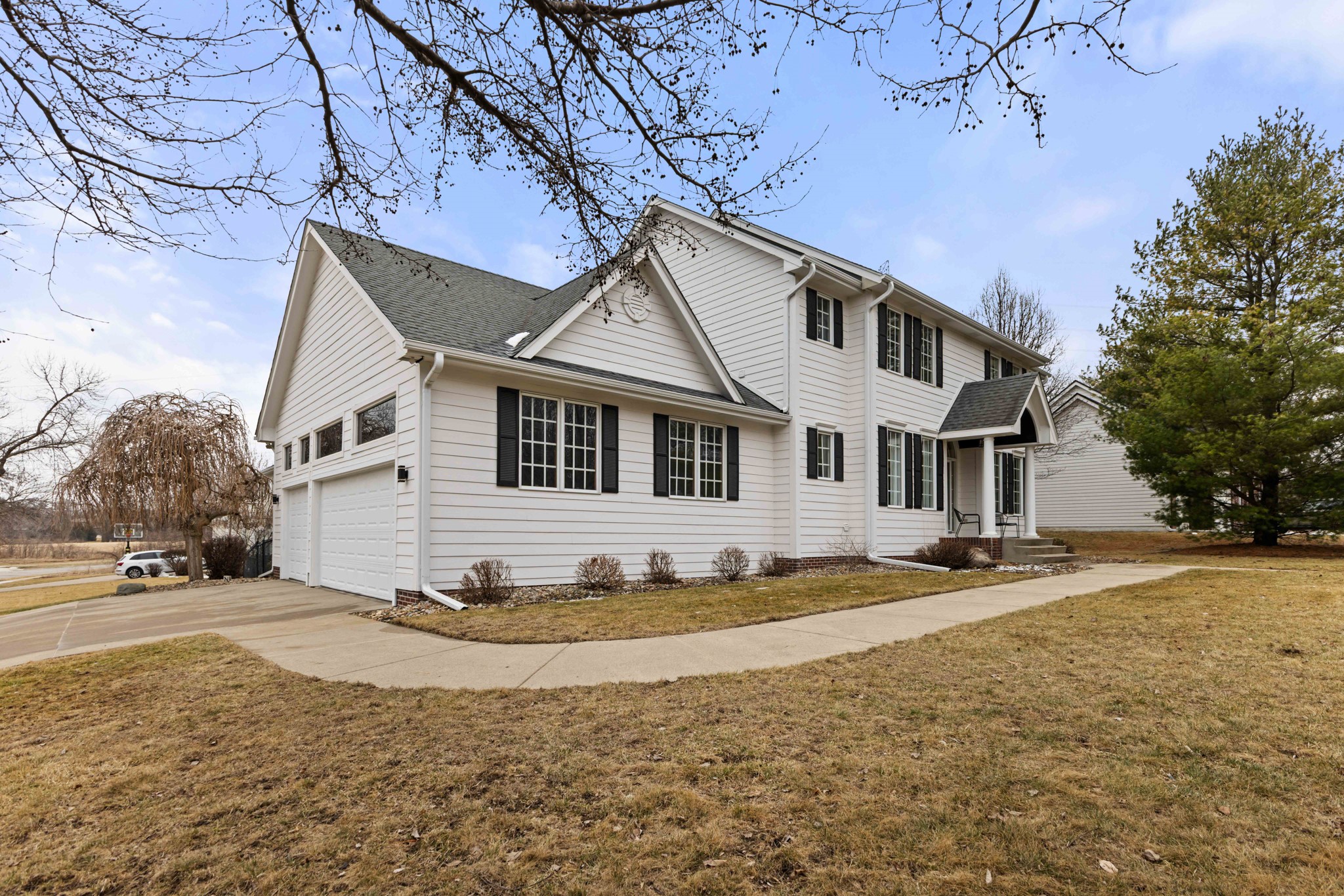 8324 Chambery Boulevard