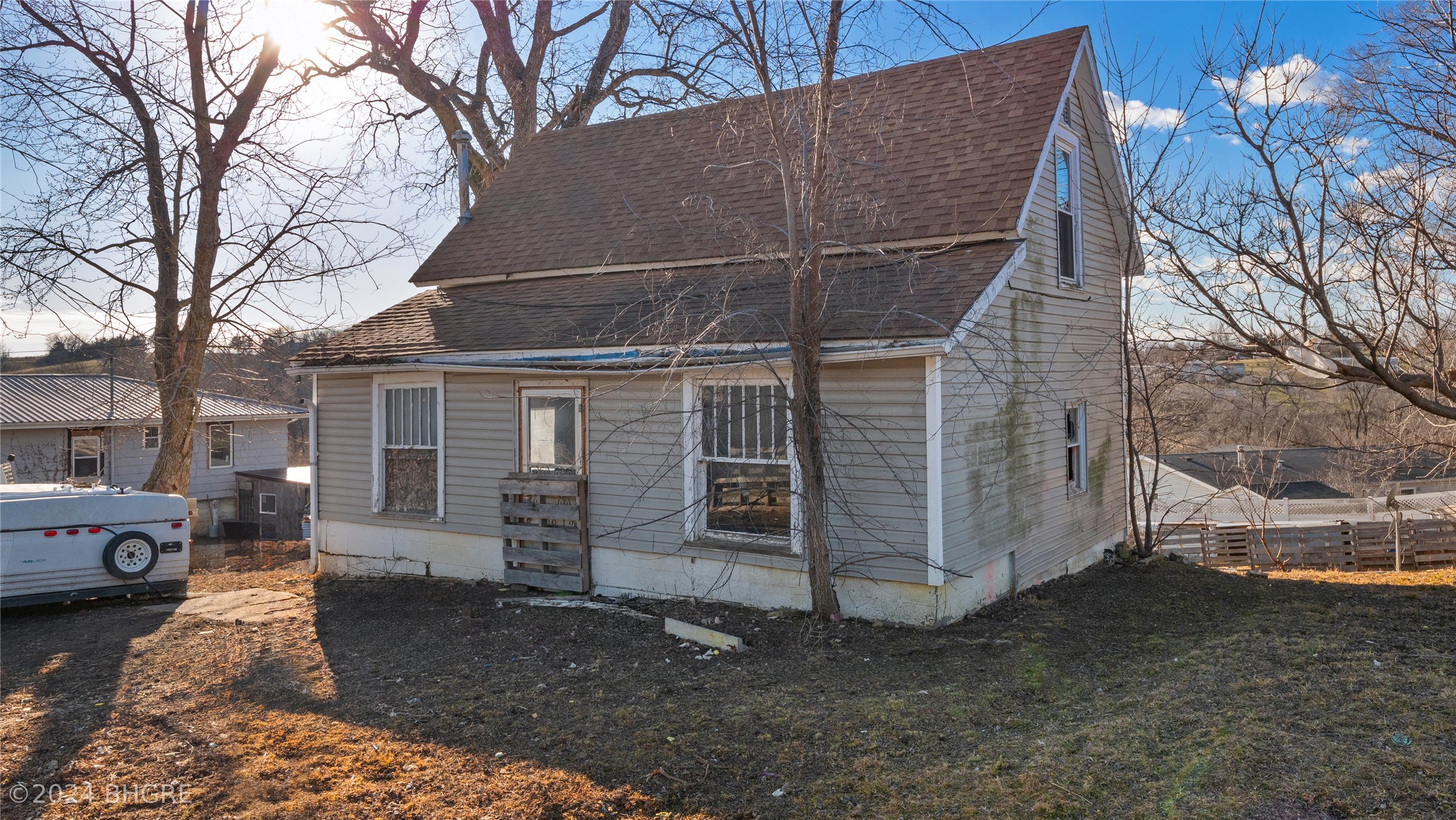 1202 Main Street, Leon, Iowa image 3