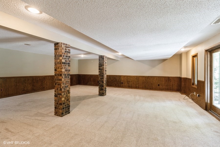 6406 Theresa Drive, Johnston, Iowa image 21