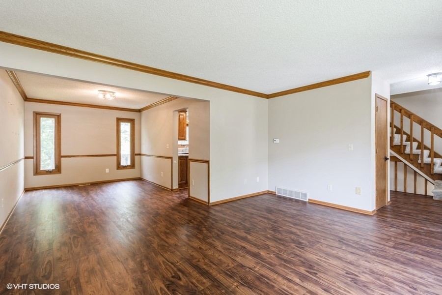 6406 Theresa Drive, Johnston, Iowa image 9
