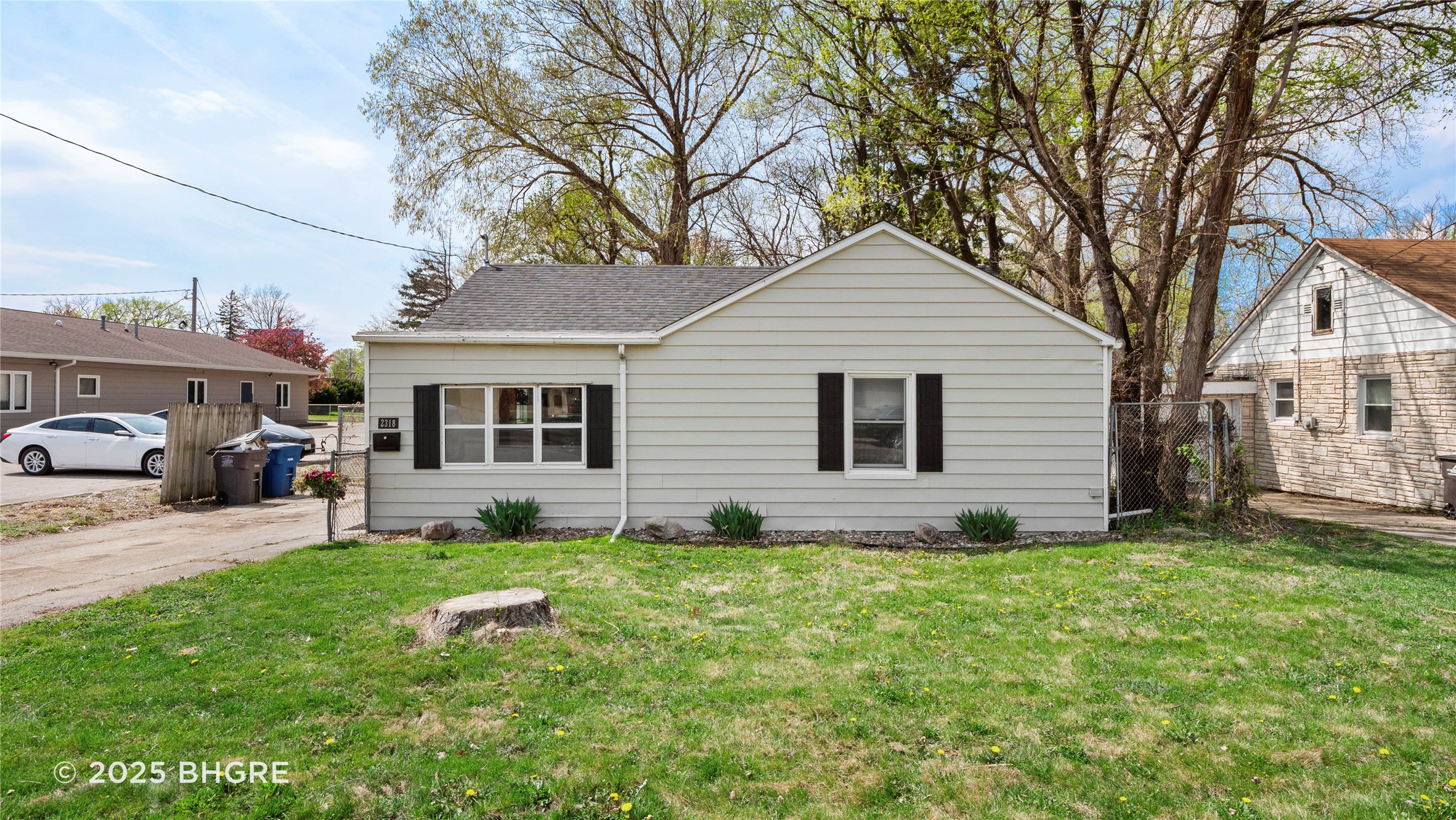 2318 56th Street, Des Moines, Iowa image 2