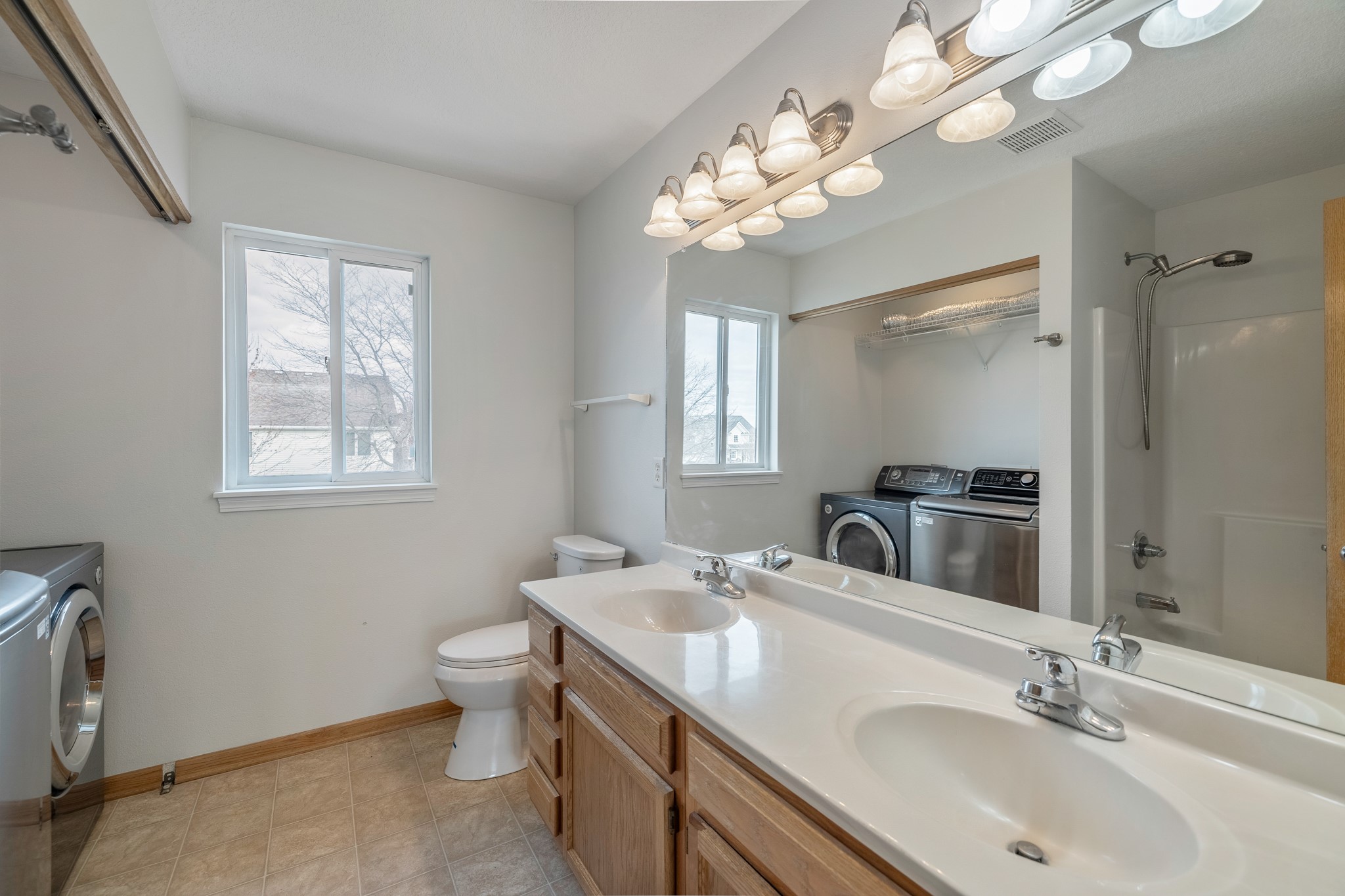 610 SE Carefree Lane, Waukee, Iowa image 16