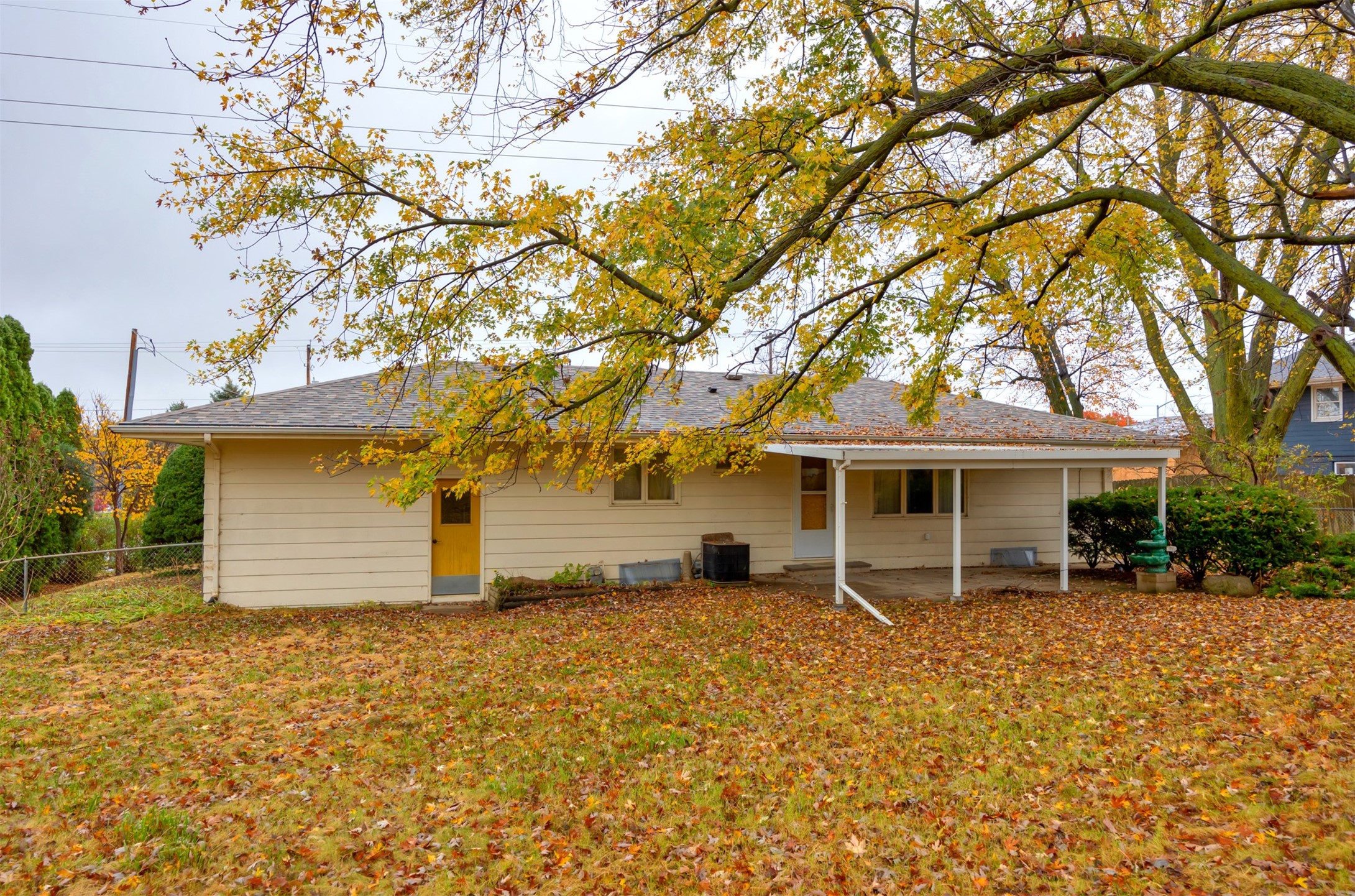 2904 86th Street, Urbandale, Iowa image 3