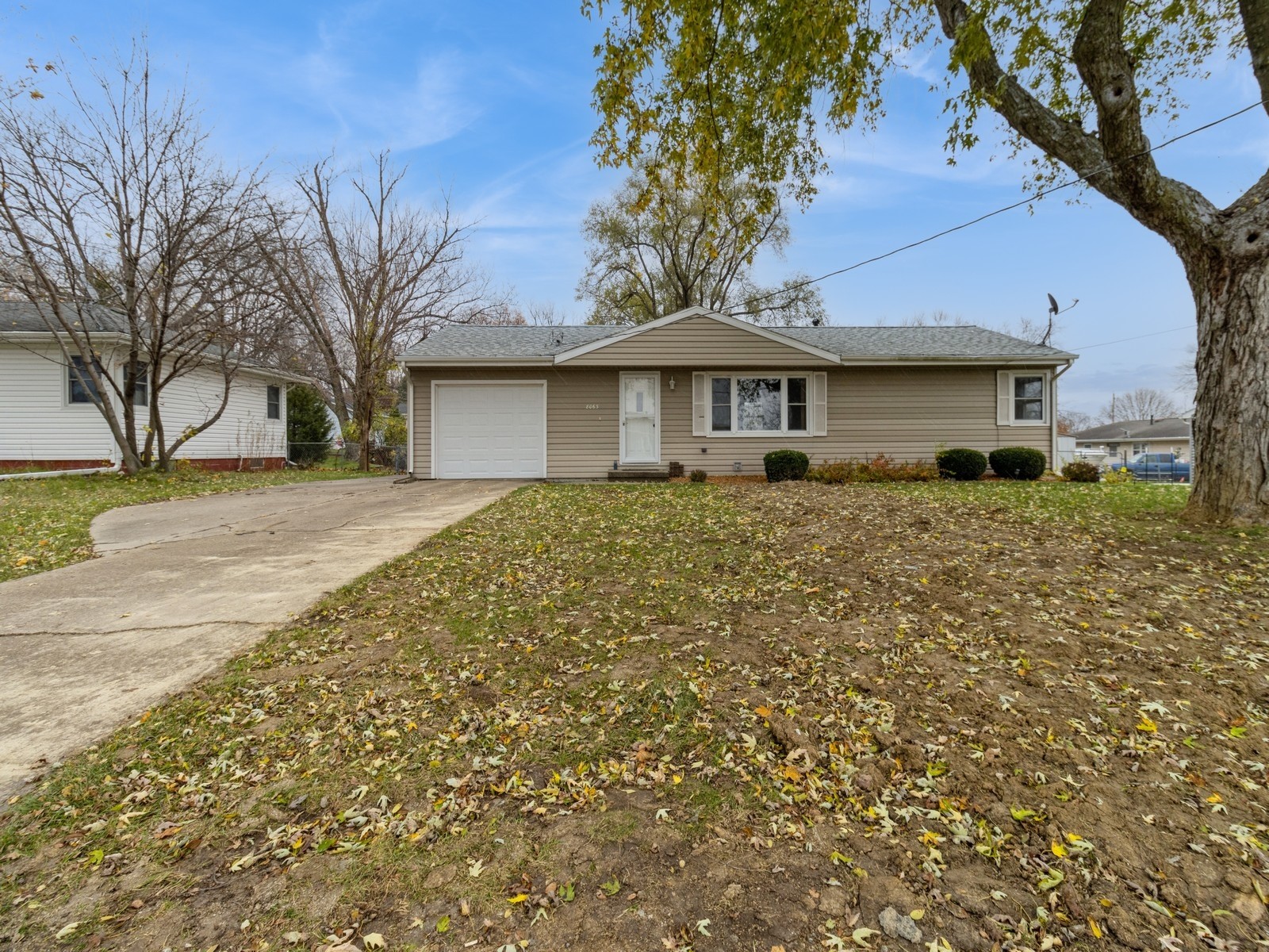 8063 Warren Drive, Des Moines, Iowa image 1