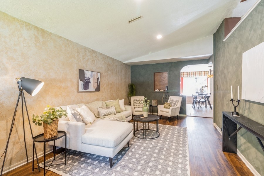 730 Walnut Street, Waukee, Iowa image 3