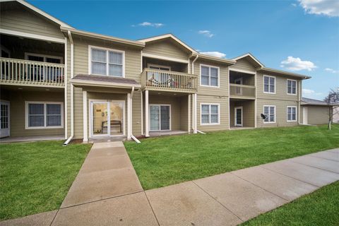 Condo For Sale - 410 N 1st Street #201<br/> Indianola, IA 50125