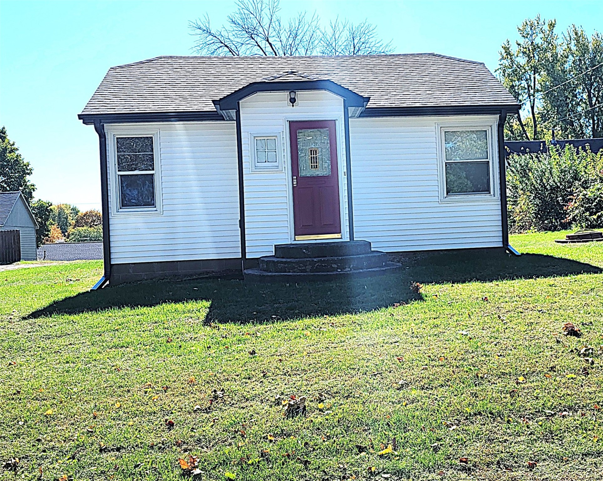 307 E Lincoln Street