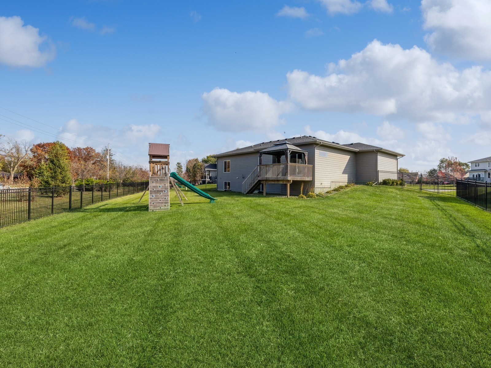 985 Somersby Court, West Des Moines, Iowa image 34