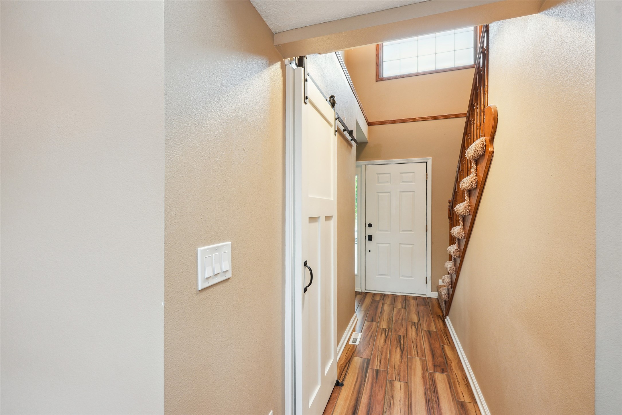 9905 Mcwilliams Drive, Johnston, Iowa image 3