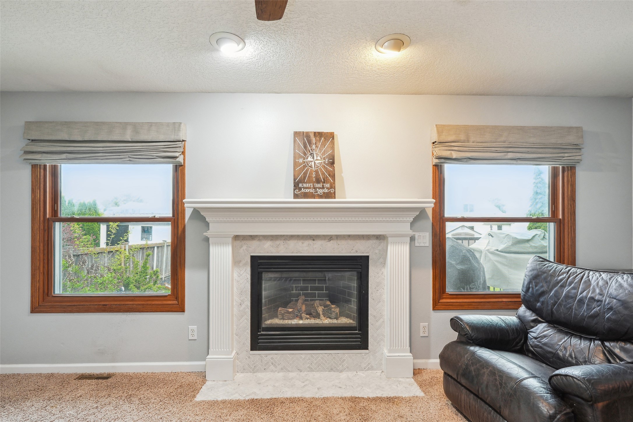 9905 Mcwilliams Drive, Johnston, Iowa image 6