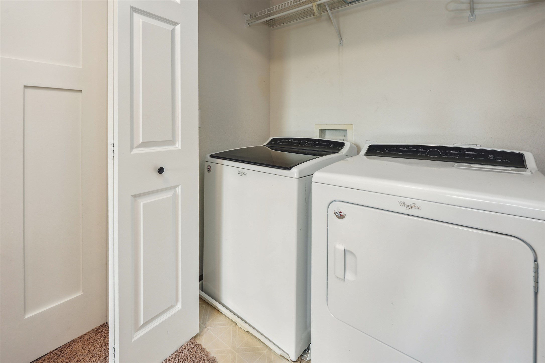 9905 Mcwilliams Drive, Johnston, Iowa image 24
