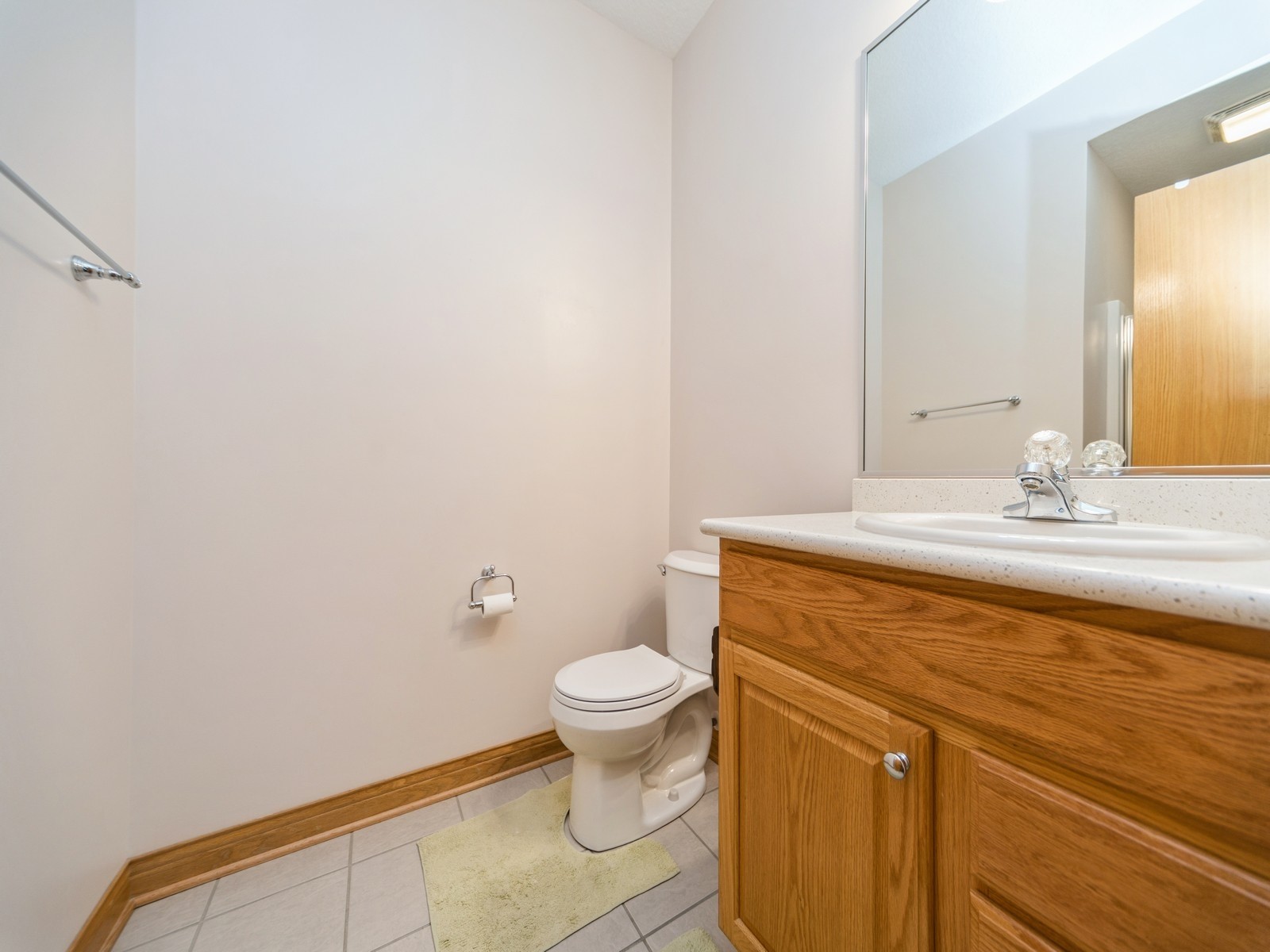8808 Stonepointe Lane, Johnston, Iowa image 20