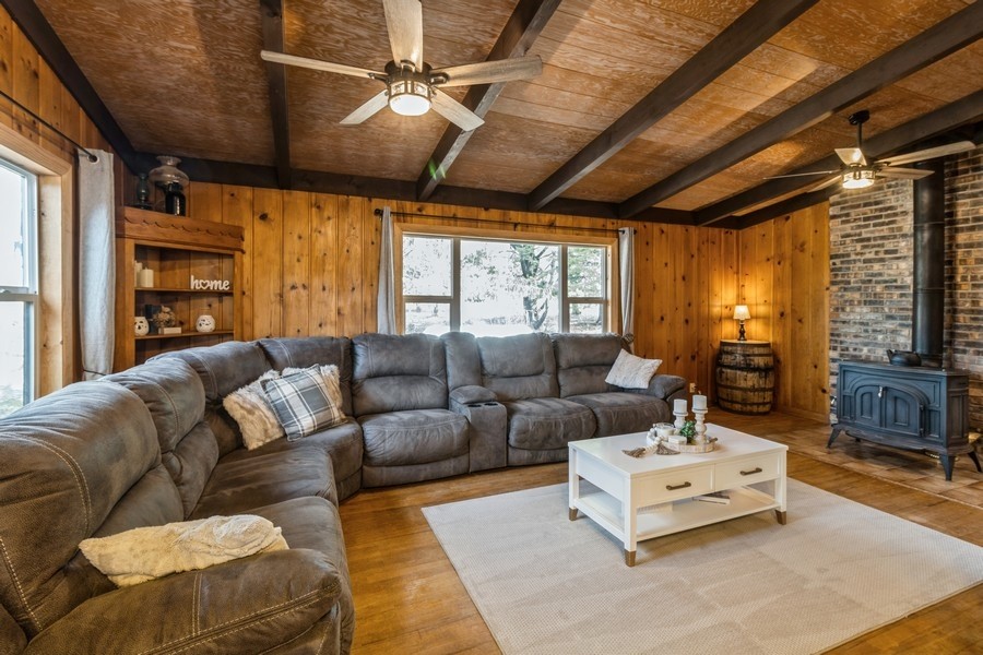 22457 Midland Trail, Minburn, Iowa image 3
