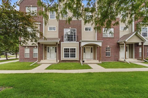 Condo For Sale - 9140 Greenspire Drive #103<br/> Dallas County, West Des Moines, IA 50266