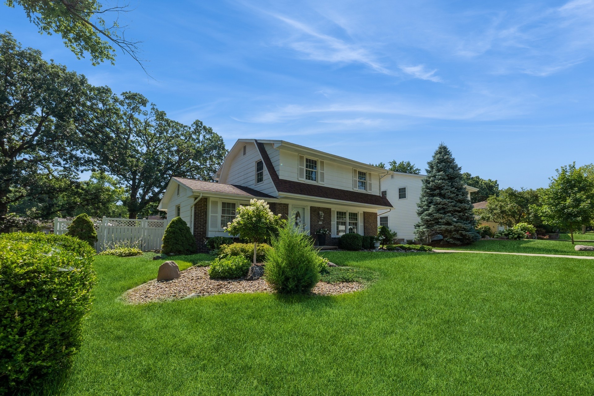 Urbandale, Iowa 50322, United States, 3 Bedrooms Bedrooms, ,2 BathroomsBathrooms,Residential,Active,166758