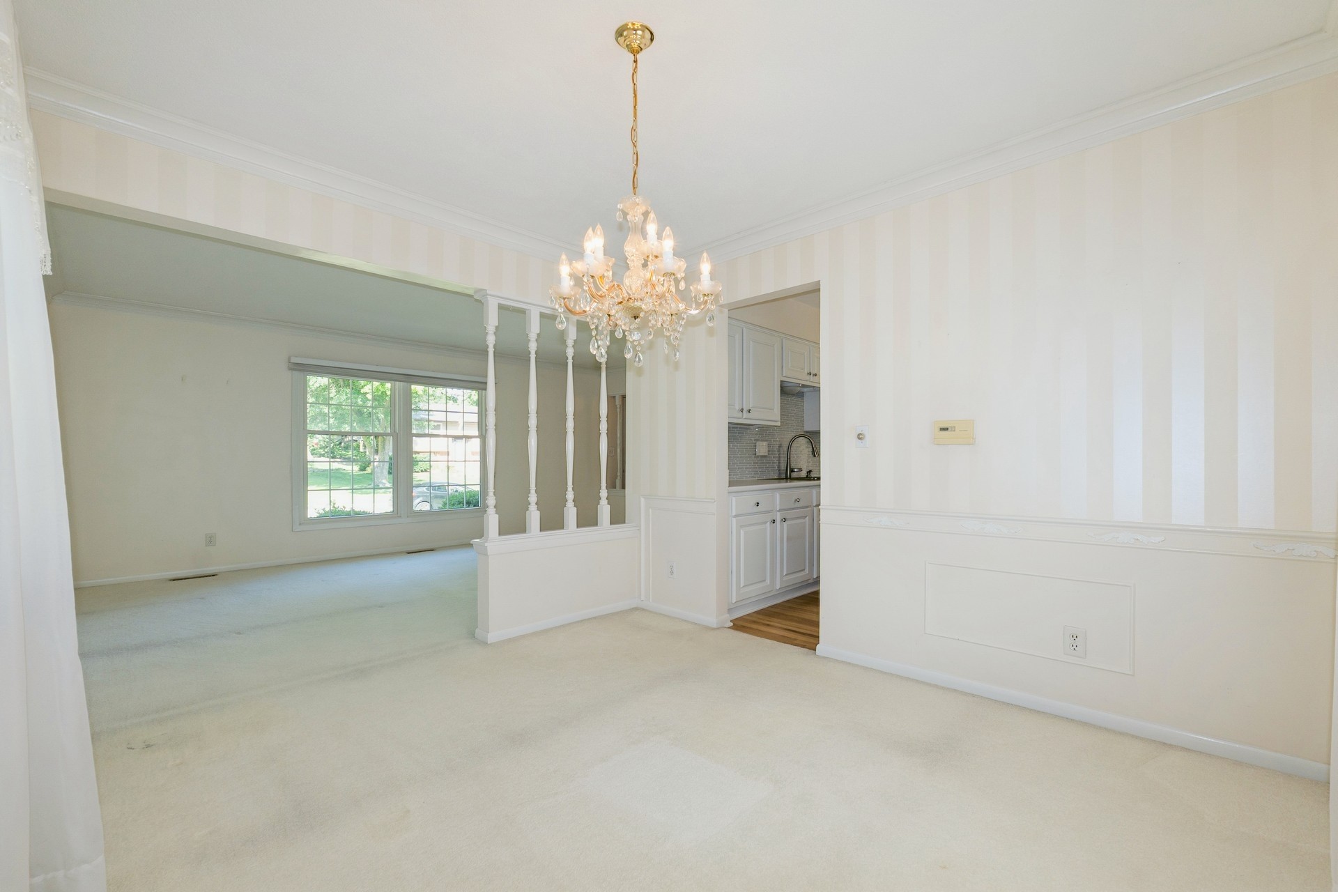 Urbandale, Iowa 50322, United States, 3 Bedrooms Bedrooms, ,2 BathroomsBathrooms,Residential,Active,166758