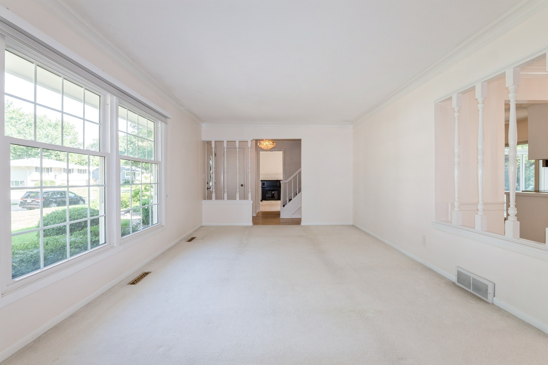 Urbandale, Iowa 50322, United States, 3 Bedrooms Bedrooms, ,2 BathroomsBathrooms,Residential,Active,166758