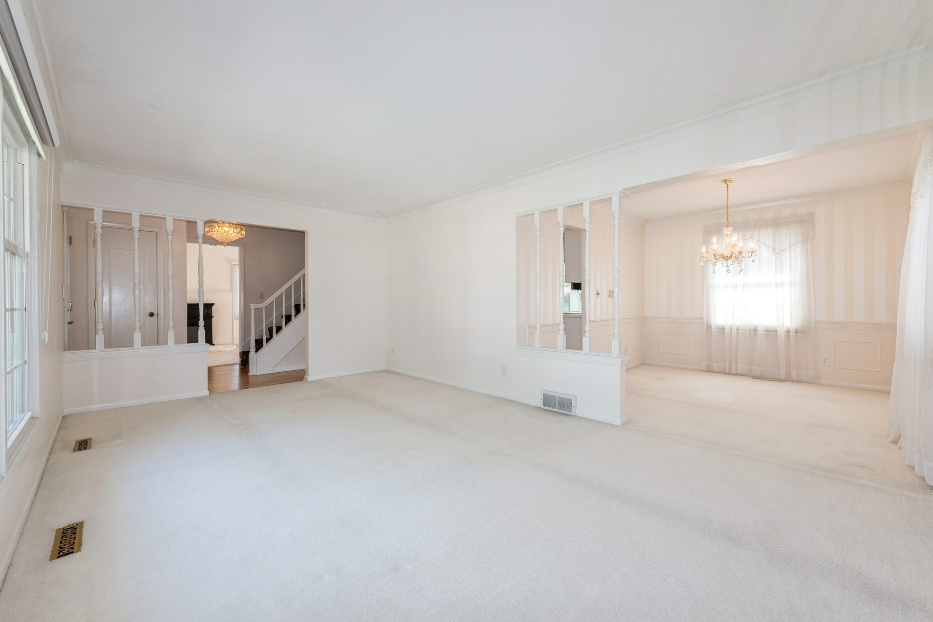 Urbandale, Iowa 50322, United States, 3 Bedrooms Bedrooms, ,2 BathroomsBathrooms,Residential,Active,166758