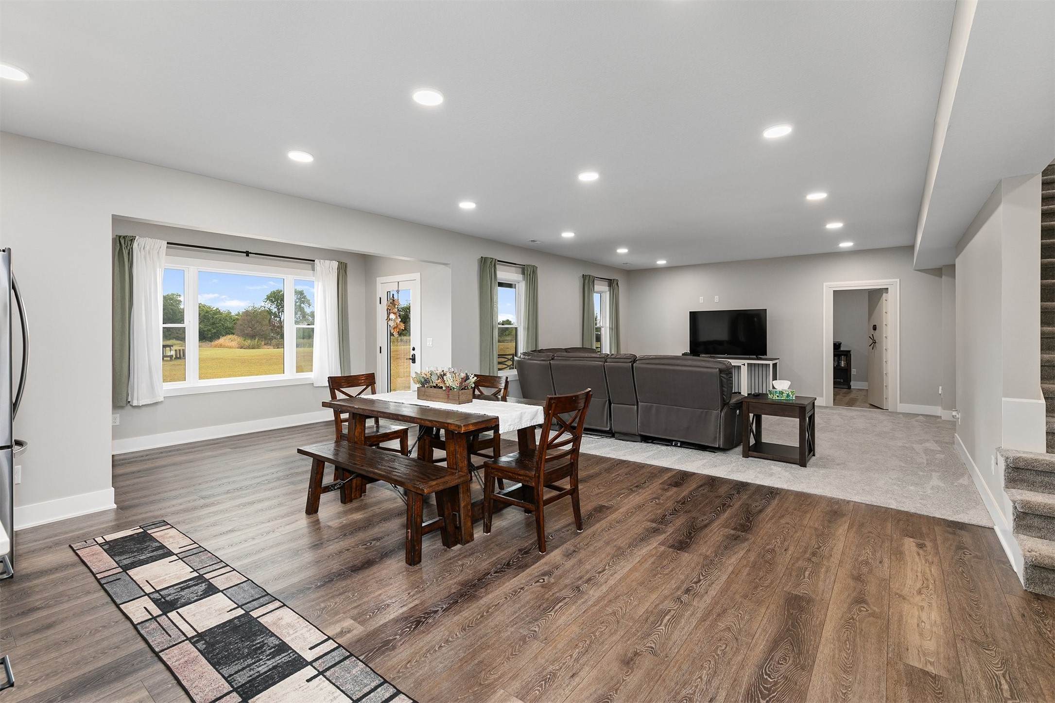 Redfield, Iowa, 50233, United States, 4 Bedrooms Bedrooms, ,3 BathroomsBathrooms,Residential,Active,2029759