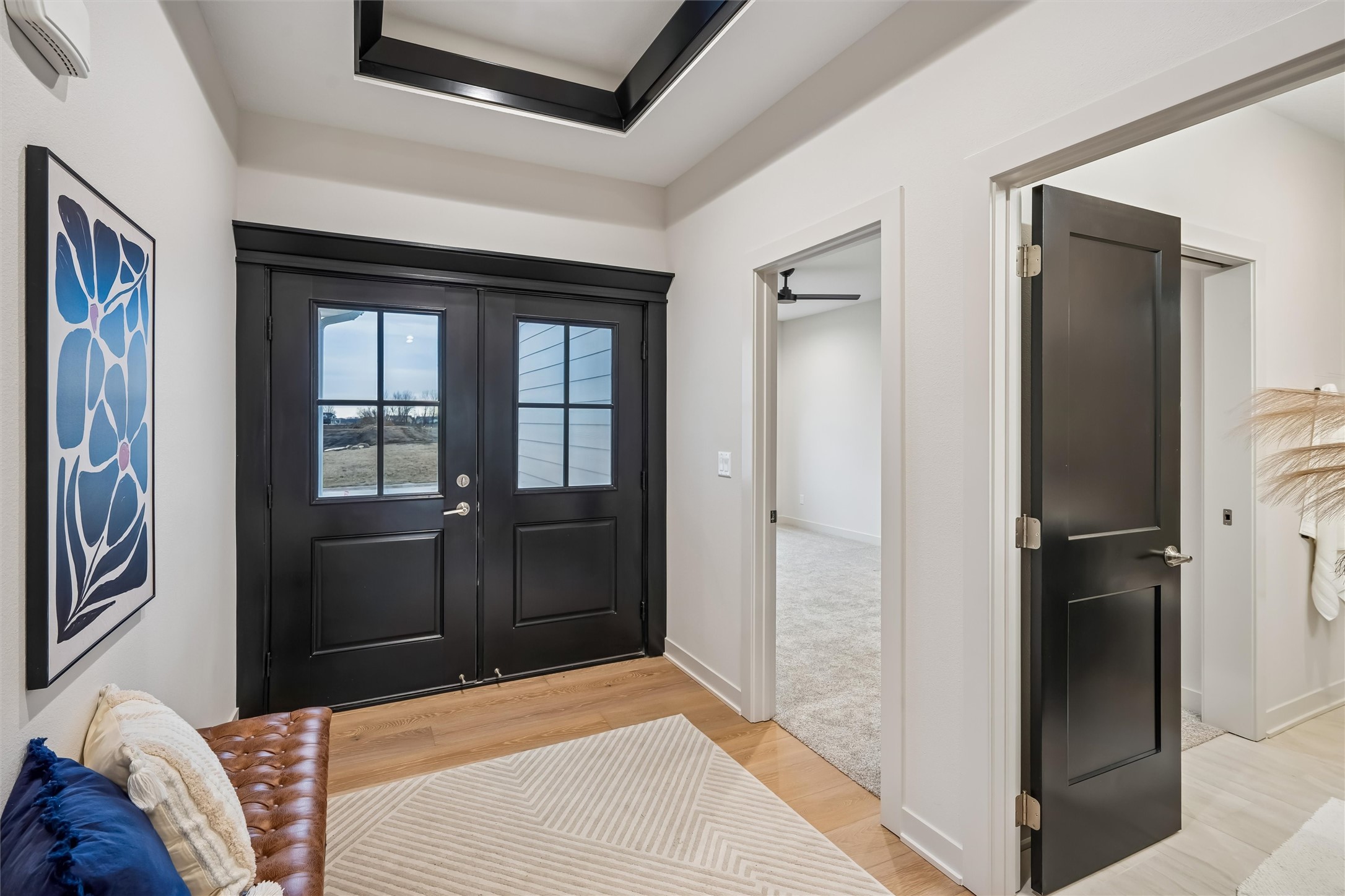 140 NW Crabtree Lane