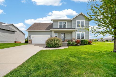 Homes For Sale - 901 NW Abbie Drive<br/> Ankeny, IA 50023
