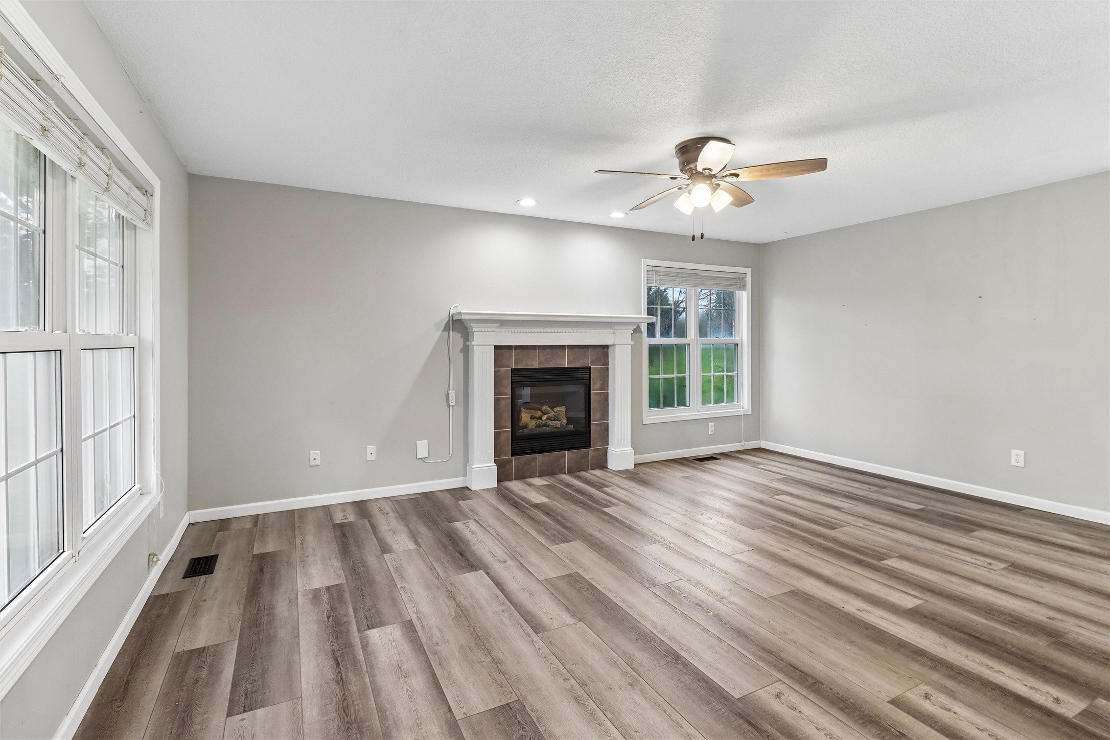 113 N 58th Place