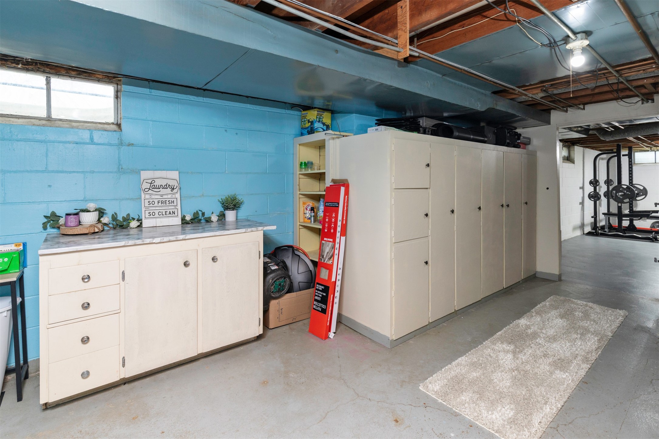 2701 E Walnut Street, Des Moines, Iowa image 30
