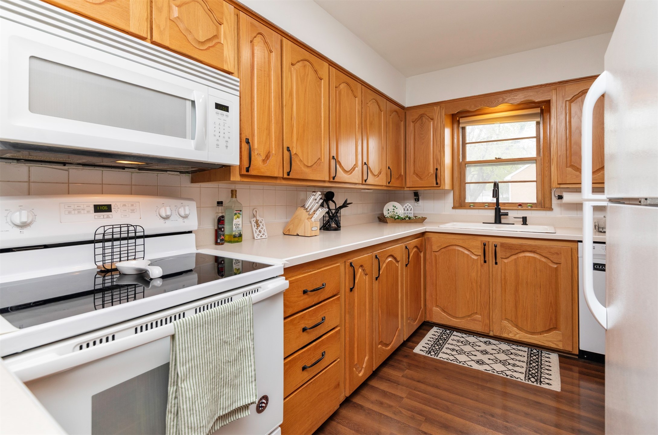 2701 E Walnut Street, Des Moines, Iowa image 11