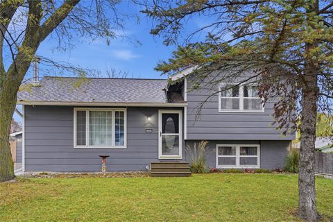 1227 Sunset Street Polk City IA 50226