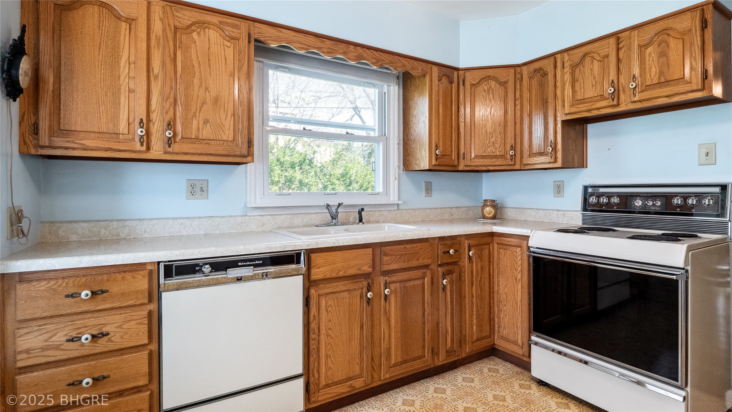 315 W Washington Street, Winterset, Iowa image 9