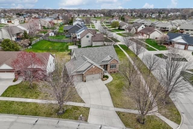 1301 NW Boulder Ridge Lane, Ankeny, Iowa image 2