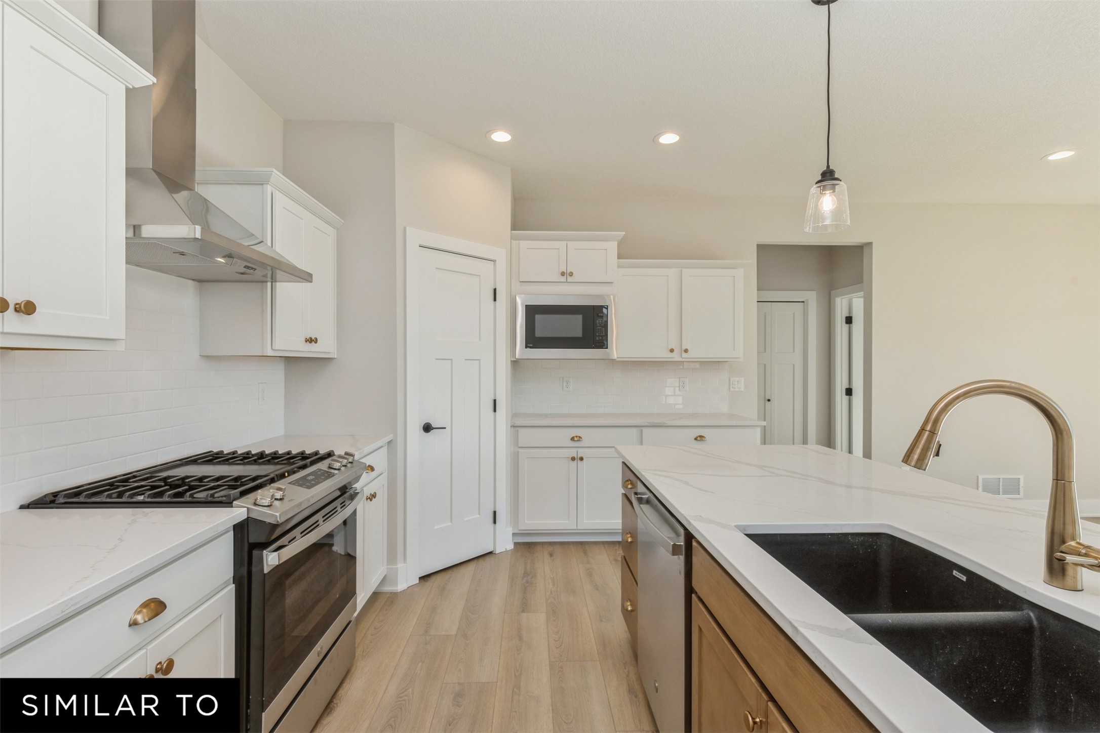 837 SW Boulder Drive