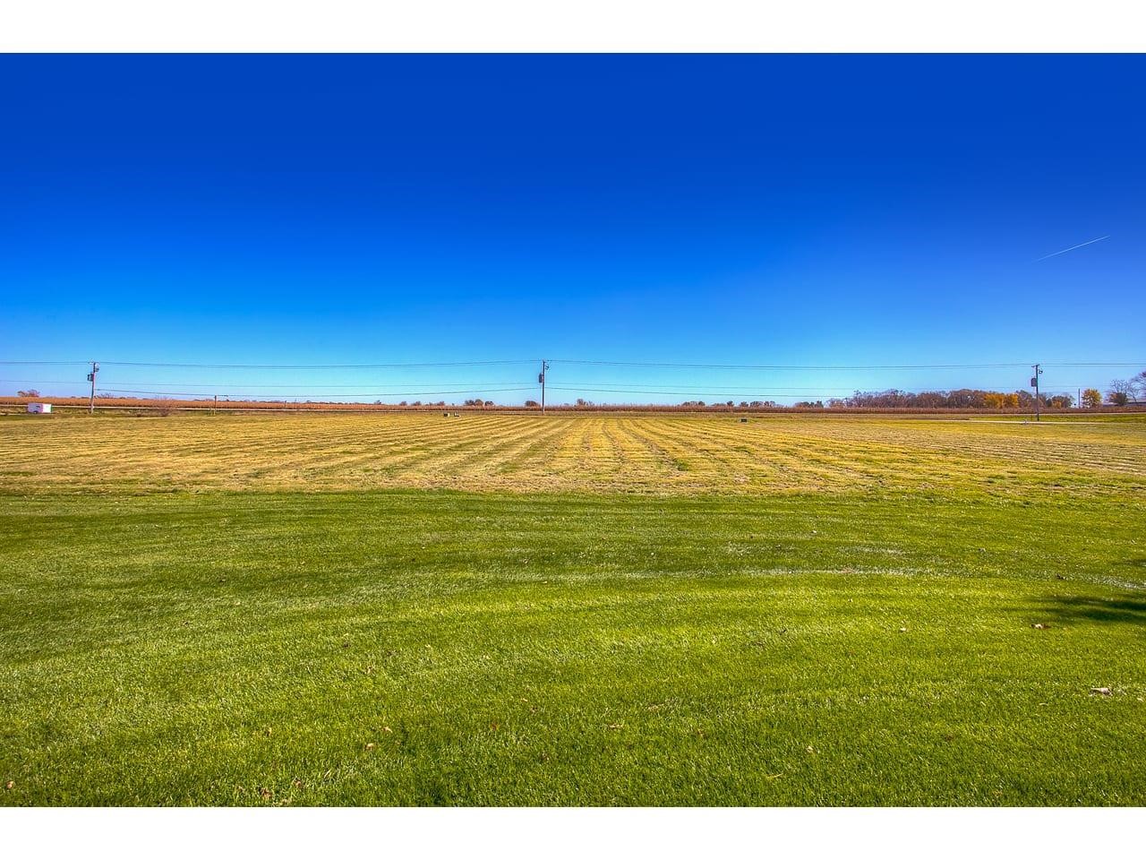 2655 Prairie Circle, Adel, Iowa image 8