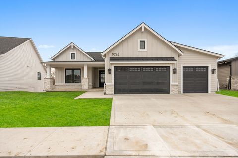 9746 Watermeadow Circle Johnston IA 50131