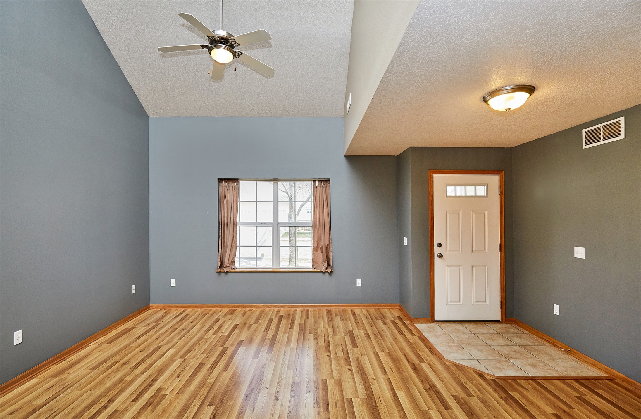 4309 153rd Place, Urbandale, Iowa image 10