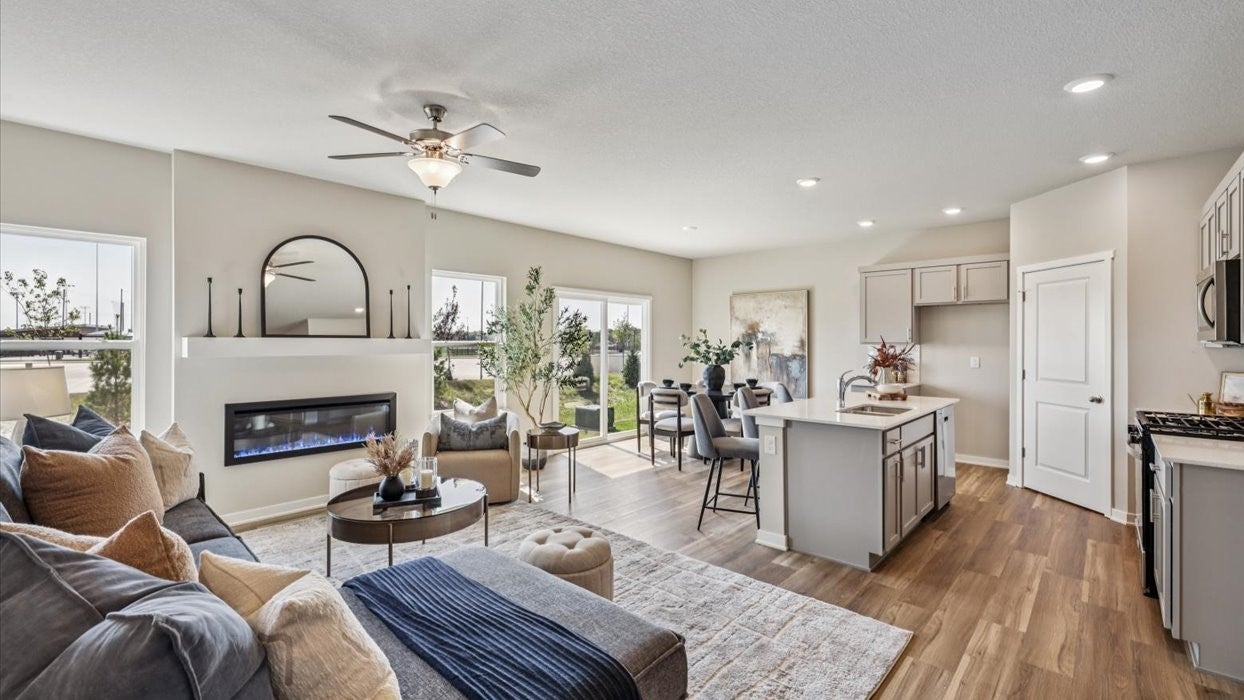 1189 Hillside Place