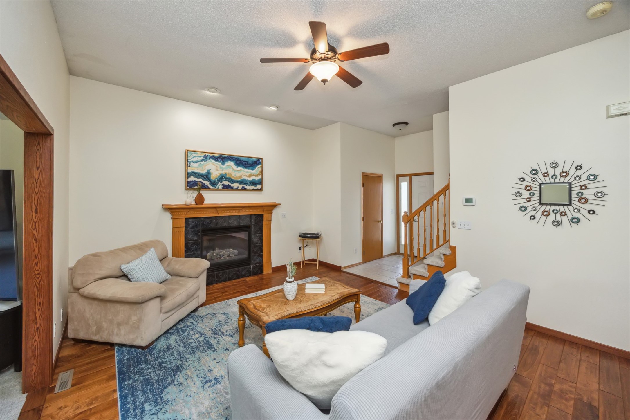 15919 Hawthorn Circle, Clive, Iowa image 13